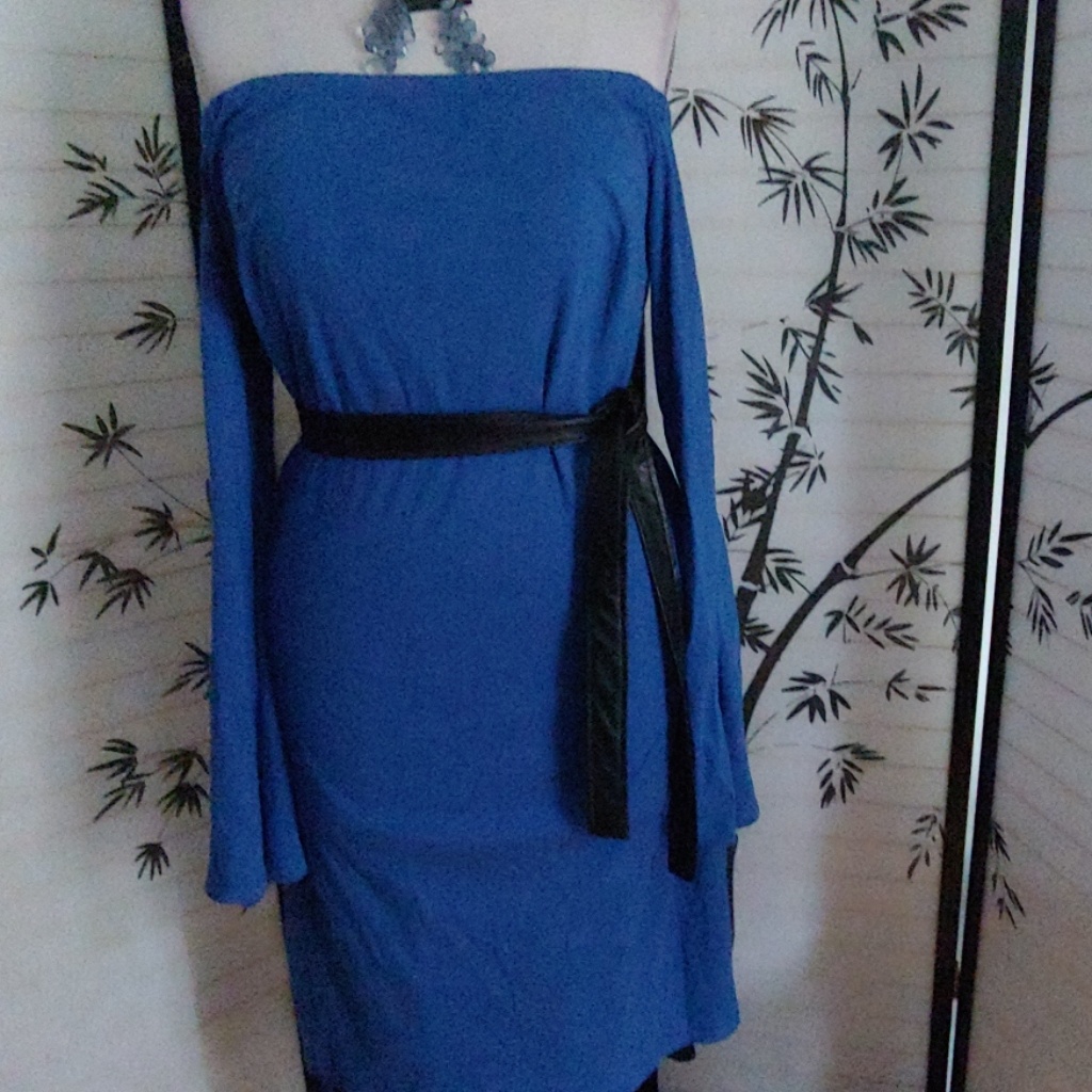 CustomMade Design CustomMade Design
